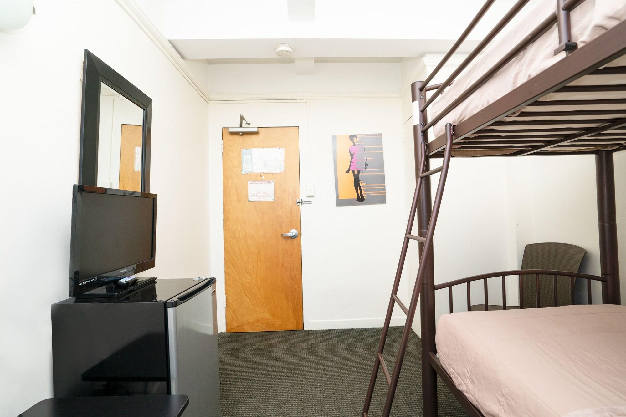 Flushing Ymca Hostel New York Bagian luar foto