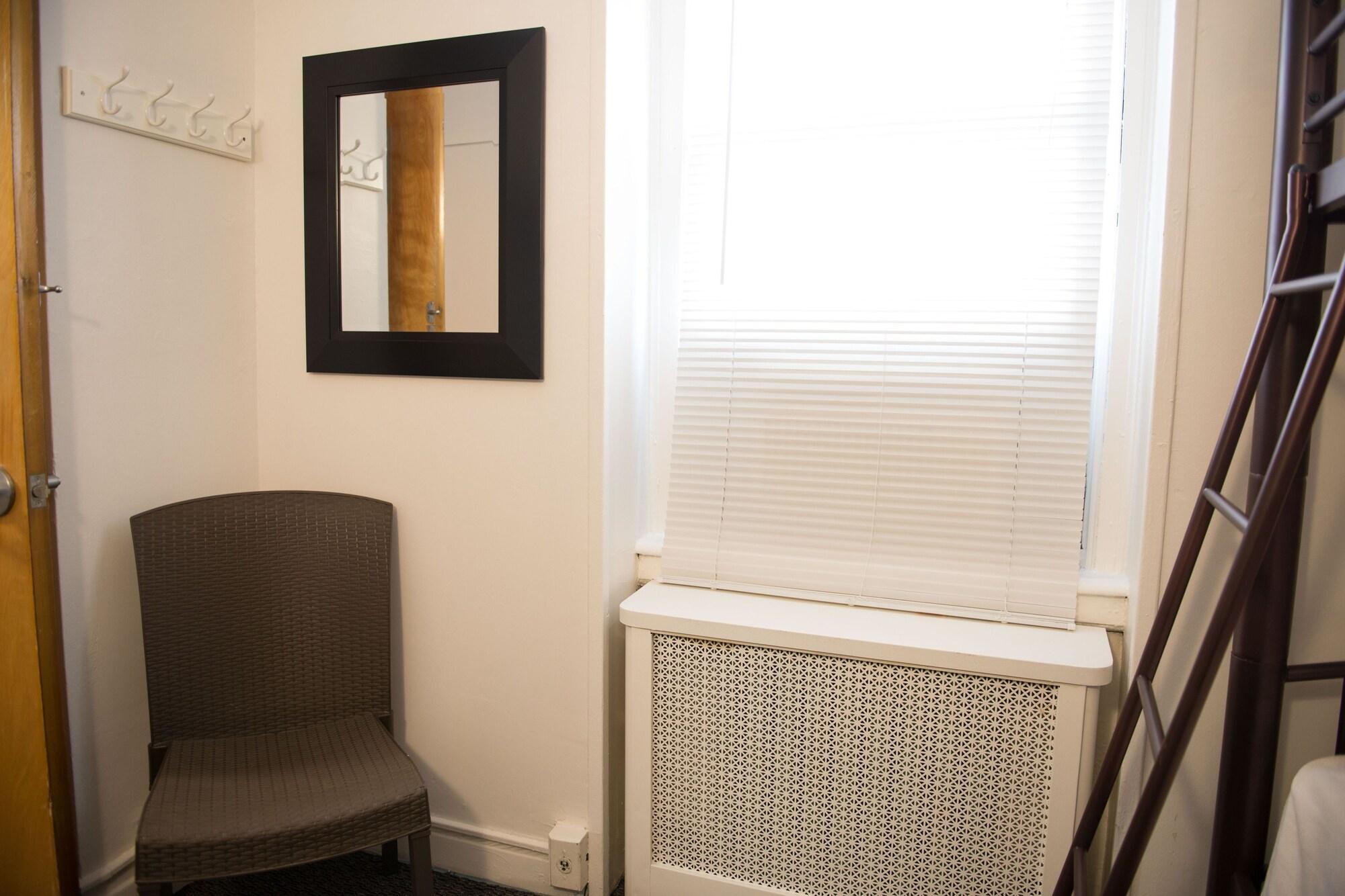 Flushing Ymca Hostel New York Bagian luar foto