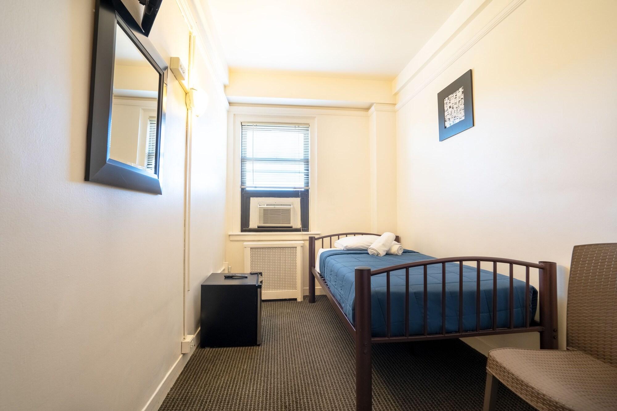 Flushing Ymca Hostel New York Bagian luar foto