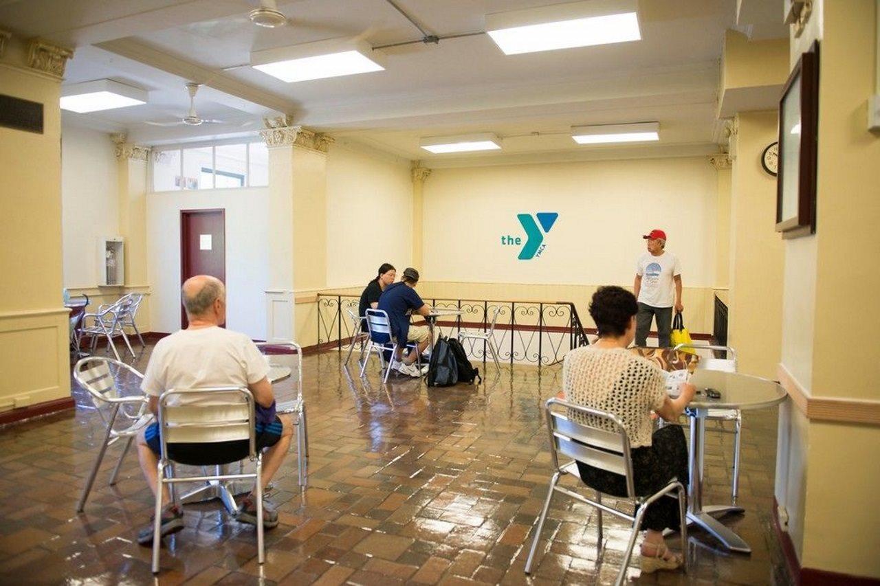 Flushing Ymca Hostel New York Bagian luar foto